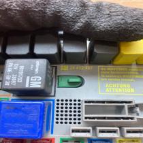 24412497 24431677  Fuse module Opel Astra G