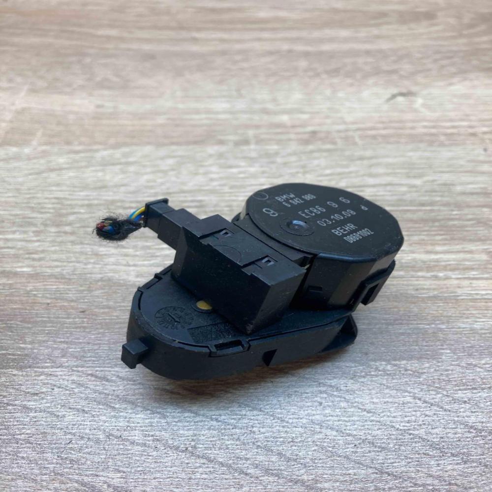 6942989 ECB696 With Plug Air flap motor/actuator BMW 5 E60 E61
