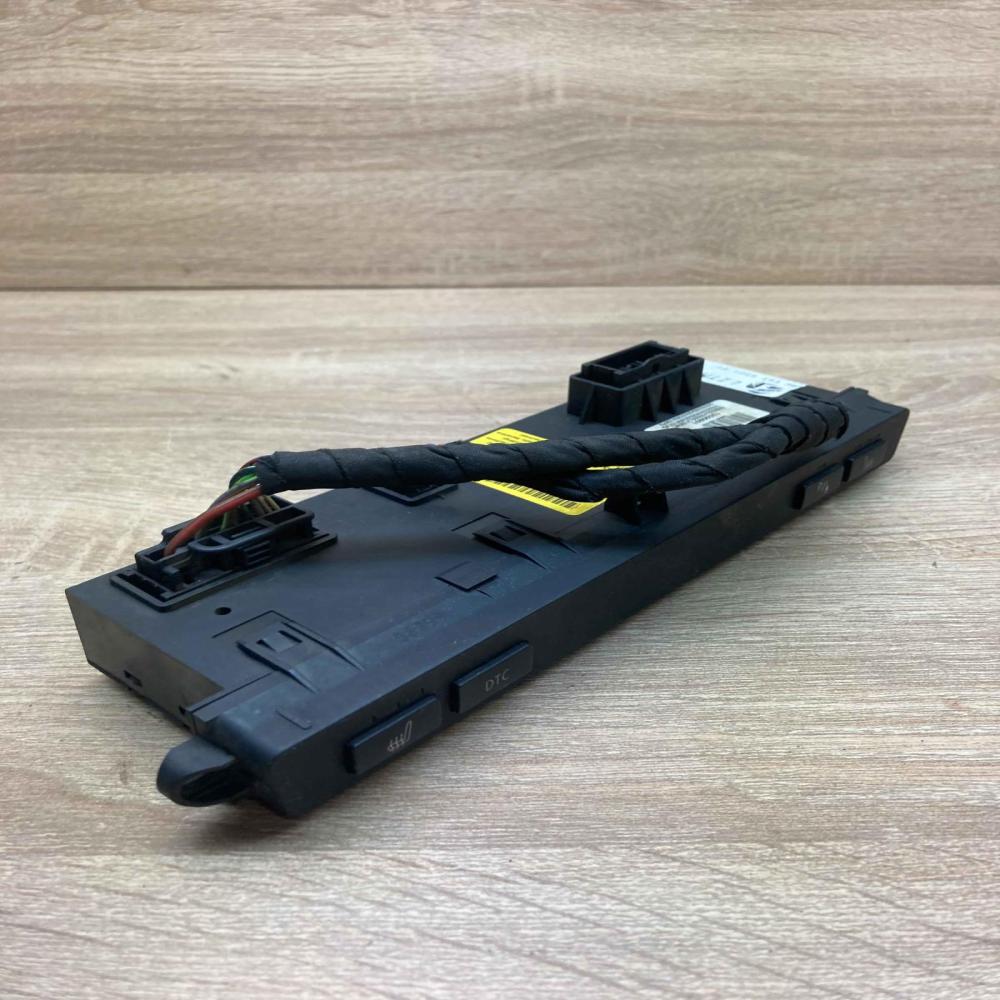 9163848  With Plug Parking (PDC) sensor switch BMW 6 E63 E64