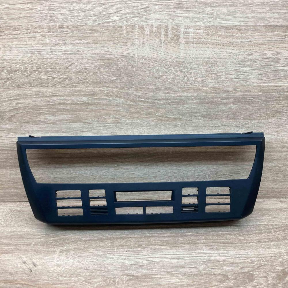 3105062139   Climate control/heater control trim BMW 5 E39