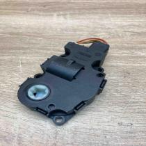 CZ113930 0711 17042007d Used With Plug Air flap motor/actuator BMW 3 E90 E91