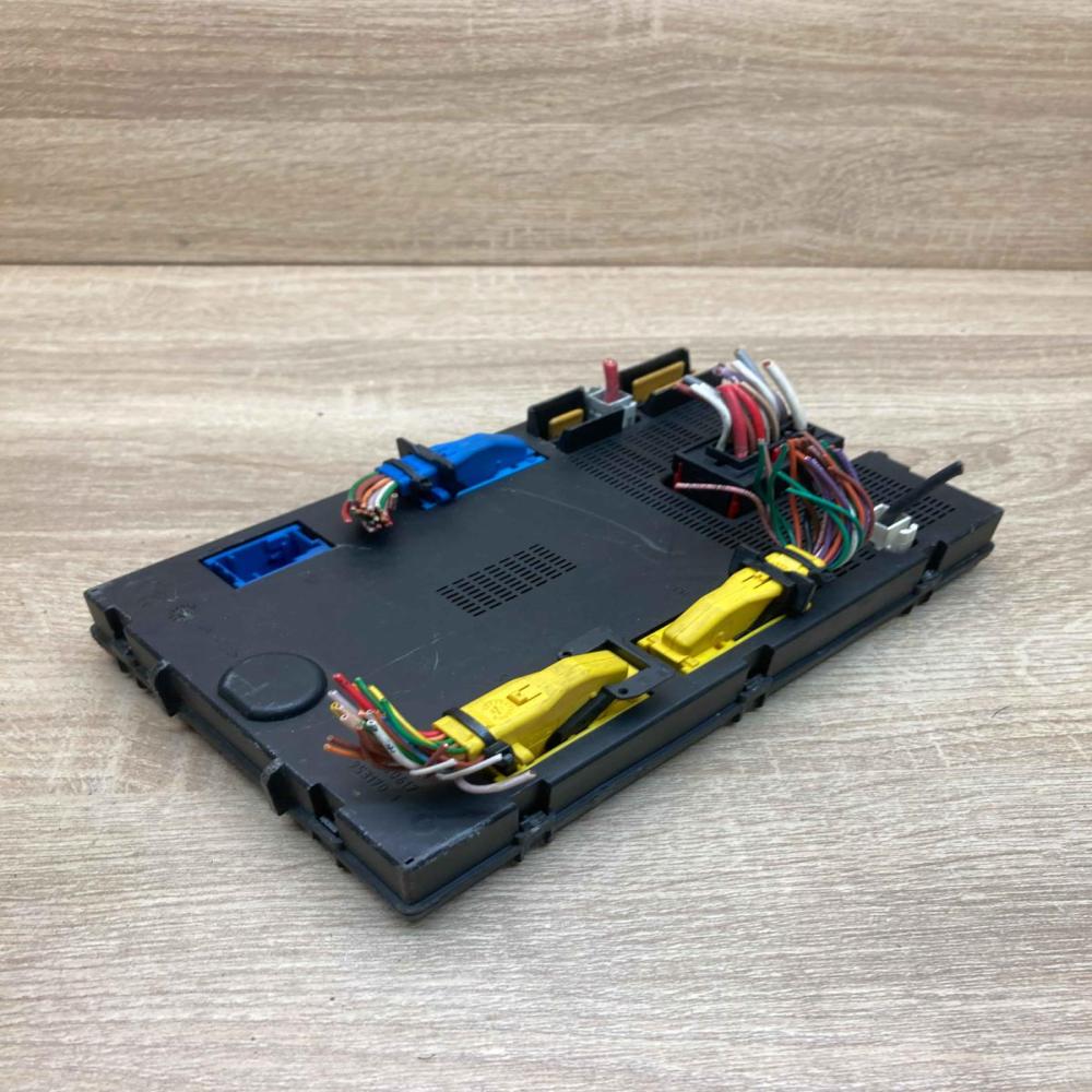 6025316679 73651011K With Plug Comfort/convenience module Renault Espace III