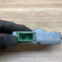 6970906   Airbag deployment crash/impact sensor BMW 7 E65 E66