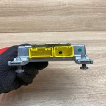 6953007 2204346 54  Airbag control unit/module BMW 5 E60 E61