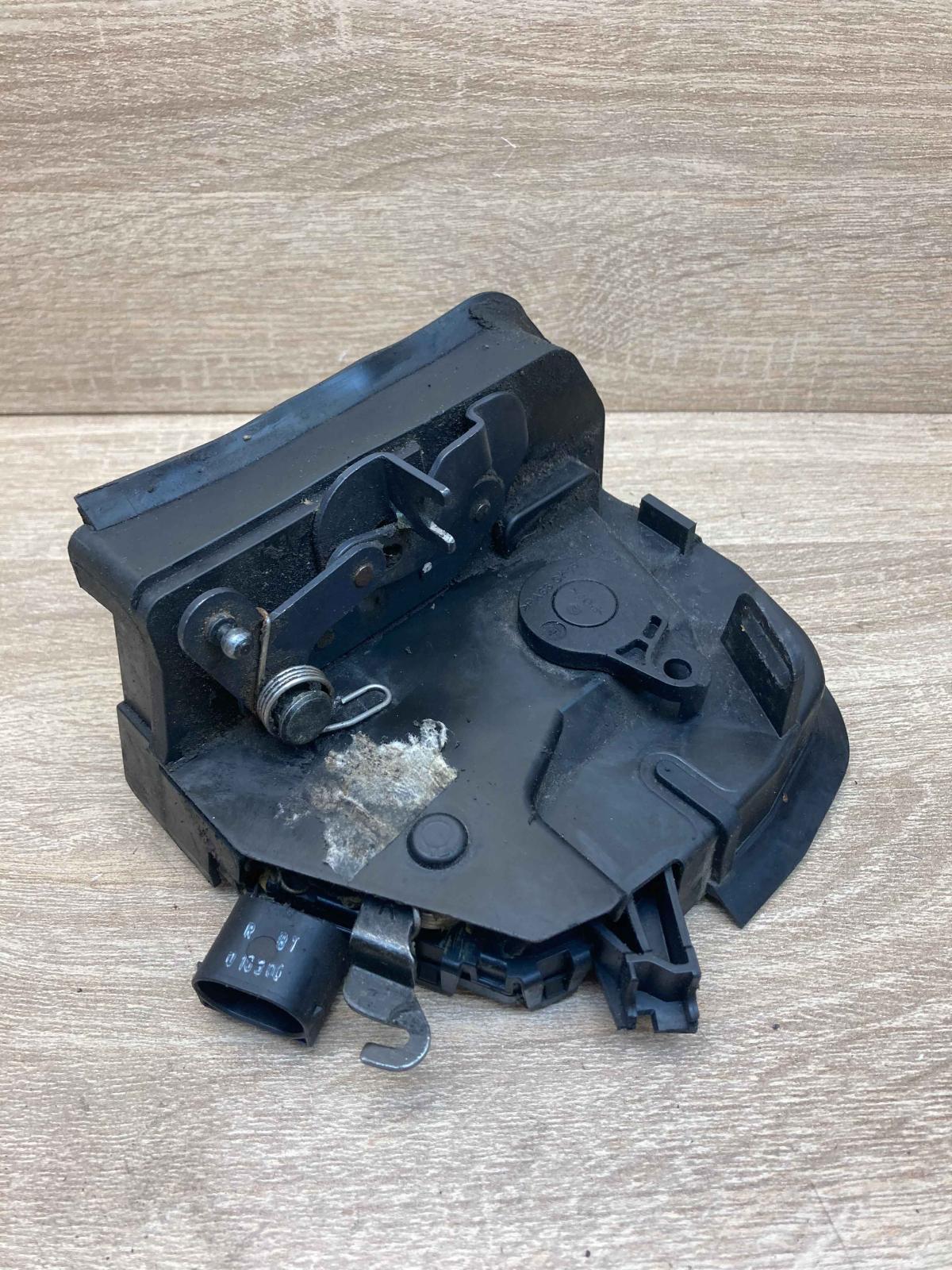 BMW Door Lock   Rear door lock BMW X5 E53