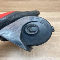 007042 A046495  Horn signal Volvo XC40