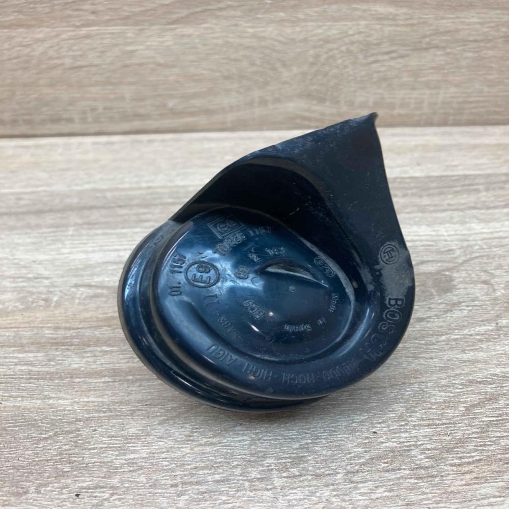 011157   Horn signal Peugeot 307