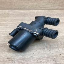 6920226 1147412174 Used Coolant heater control valve BMW 5 E60 E61