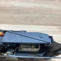 8235126 8352165  Front door lock BMW 5 E39