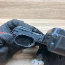 242FTR  Front RH Front door lock BMW 3 E46