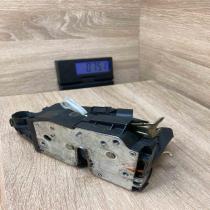242FTR  Front RH Front door lock BMW 3 E46