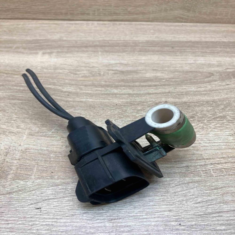 Nissan Heater Resistor  With Plug Heater blower motor/fan resistor Hyundai Sonat