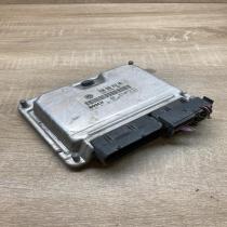 038906012HR 0281011321  Engine control unit/module ECU Skoda Fabia Mk1 (6Y)