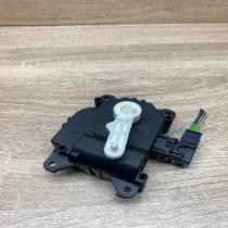 113800 2810  With Plug Air flap motor/actuator Toyota Verso