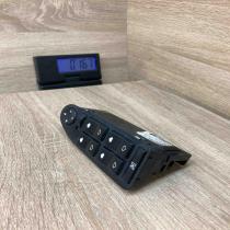 8380646   Electric window control switch BMW 7 E38