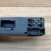 8380645 03725071  Electric window control switch BMW 7 E38