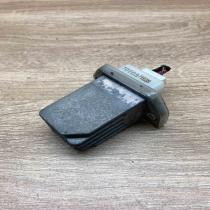 70T037B28  With Plug Heater blower motor/fan resistor Nissan X-Trail T30