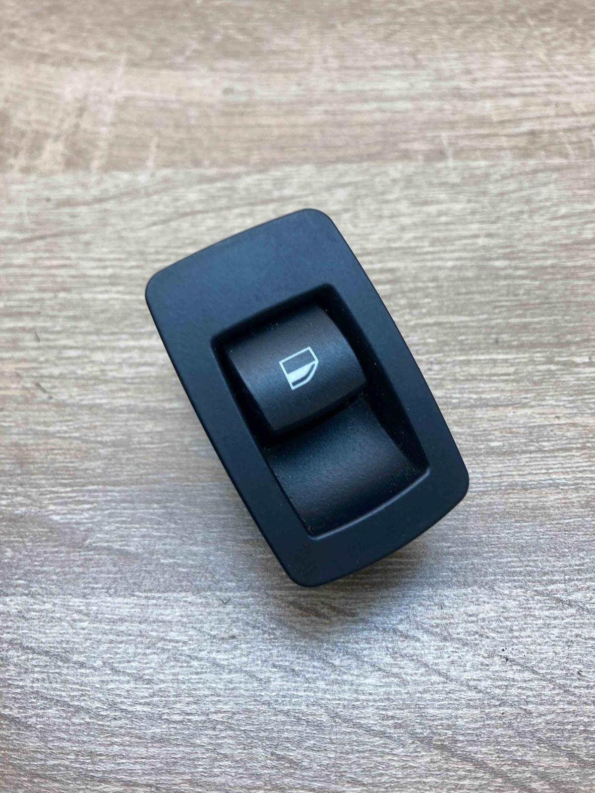 6935534   Electric window control switch BMW 3 E90 E91