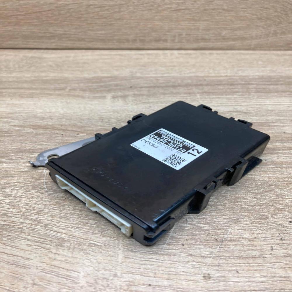 89690 0D120 MB102850 2090  Other control units/modules Toyota Yaris