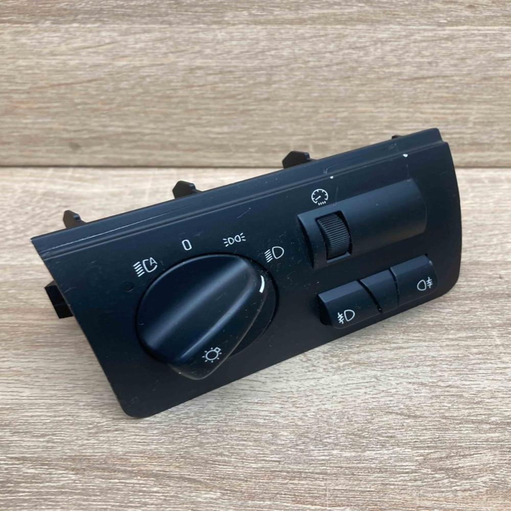 6930244 037045071  Light switch BMW X5 E53