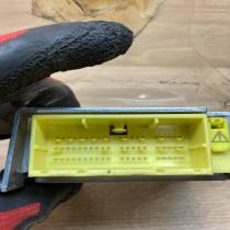89170 0F100 220591 101  Airbag control unit/module Toyota Verso