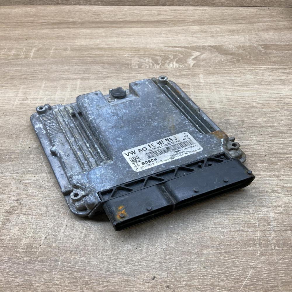 04L907309B 0281018510  Engine control unit/module ECU Skoda Octavia Mk3 (5E)