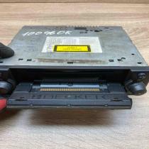BE4730 25061369 Tested Radio/CD/DVD/GPS head unit Volvo S40, V40