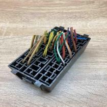 1096033J   Fuse module Renault Megane II