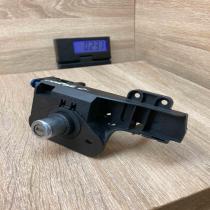 13168316 13168317  Tailgate exterior lock Opel Meriva A