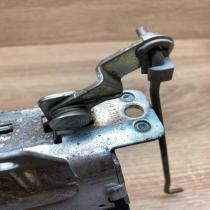 09130569   Tailgate/trunk/boot lock/catch/latch Opel Astra G