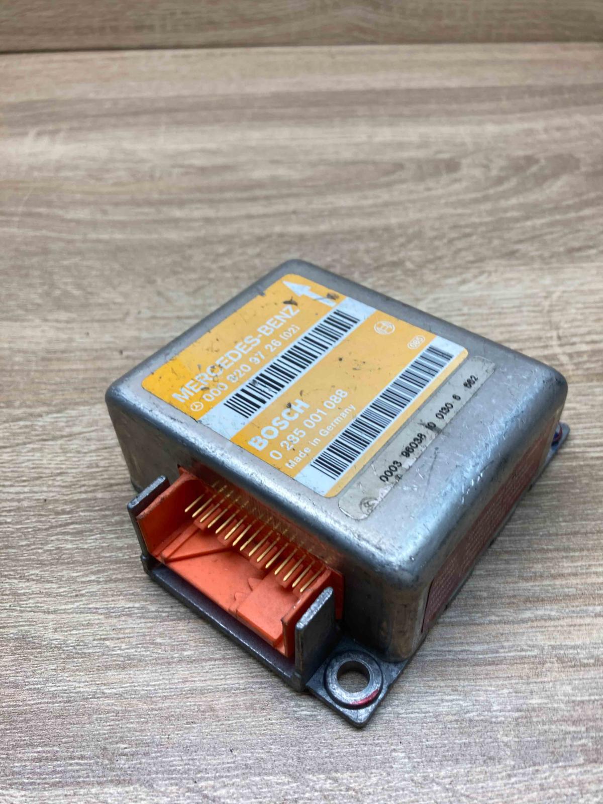 0008209726 0285001088  Airbag control unit/module Mercedes-Benz E W210