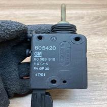 90589918 605420 With Plug Air flap motor/actuator Opel Astra G