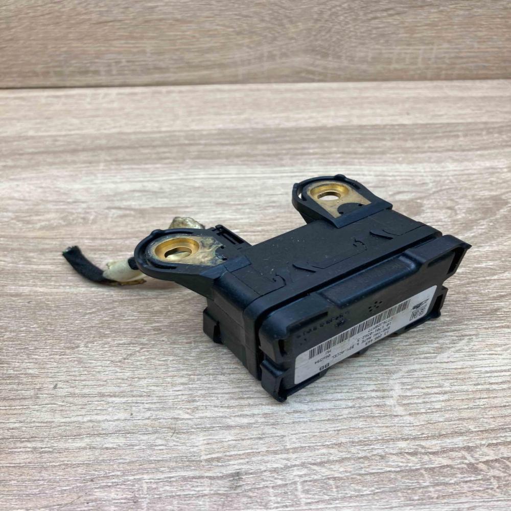 13208665 101701 03623 With Plug ESP acceleration yaw rate sensor Opel Astra H