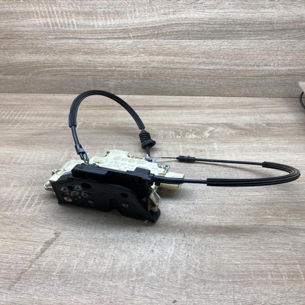3C1837016A  Front right side Front door lock Audi Q7 4L