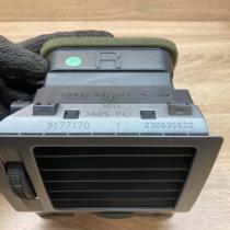 9177170 230635620 RH Dashboard side air vent grill/cover trim Opel Vectra C