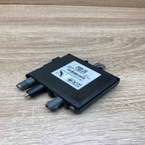 6906070   Aerial antenna amplifier BMW X5 E53