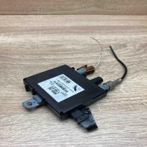 6906070 09365909 With Plug Aerial antenna amplifier BMW X5 E53