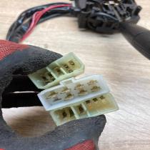 83111FA72 178125  Wiper turn signal indicator stalk/switch Subaru Legacy
