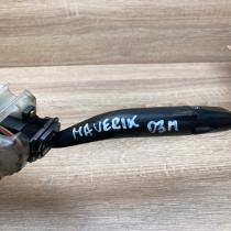 17C935 GE6V  Wiper turn signal indicator stalk/switch Mazda 626