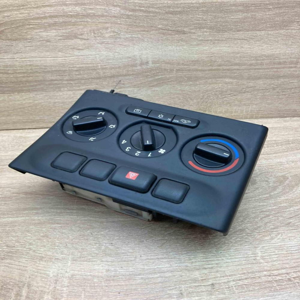 90589777 90559839  Climate control unit Opel Zafira A