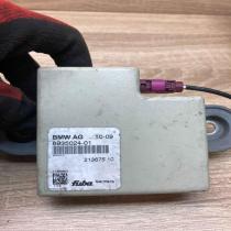 6935024 21367510 With Plug Aerial antenna amplifier BMW 5 E60 E61