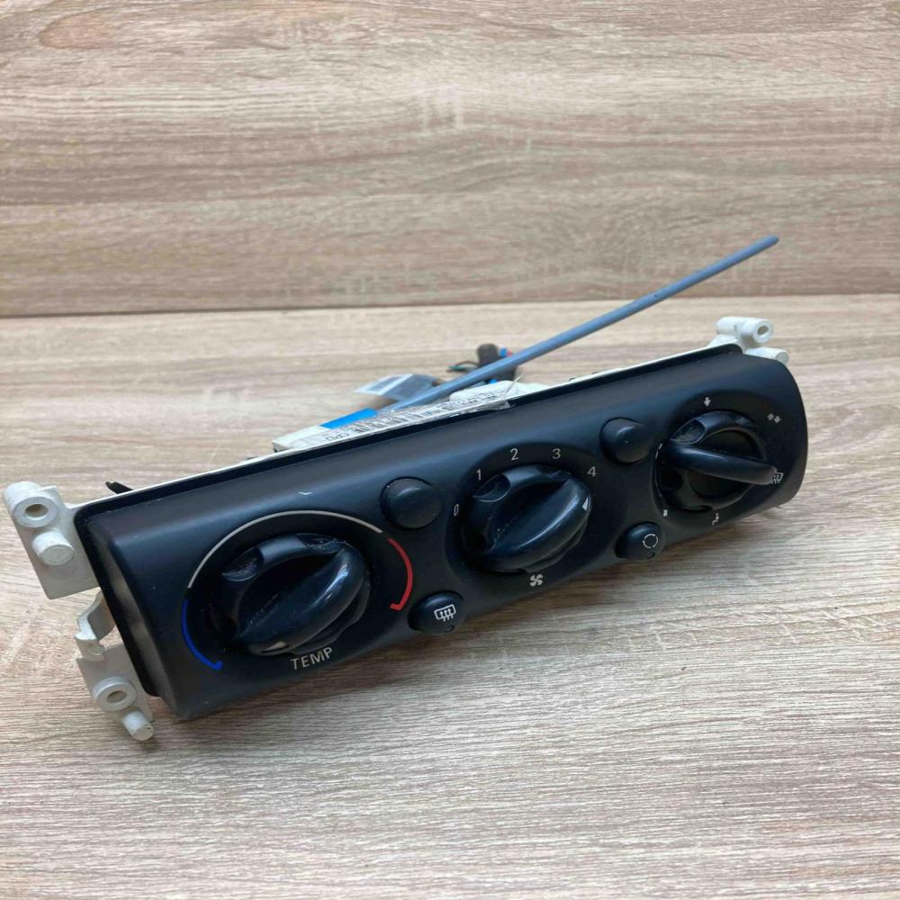 1502212 W984050B  Climate control unit Mini One - Cooper R50 - 53
