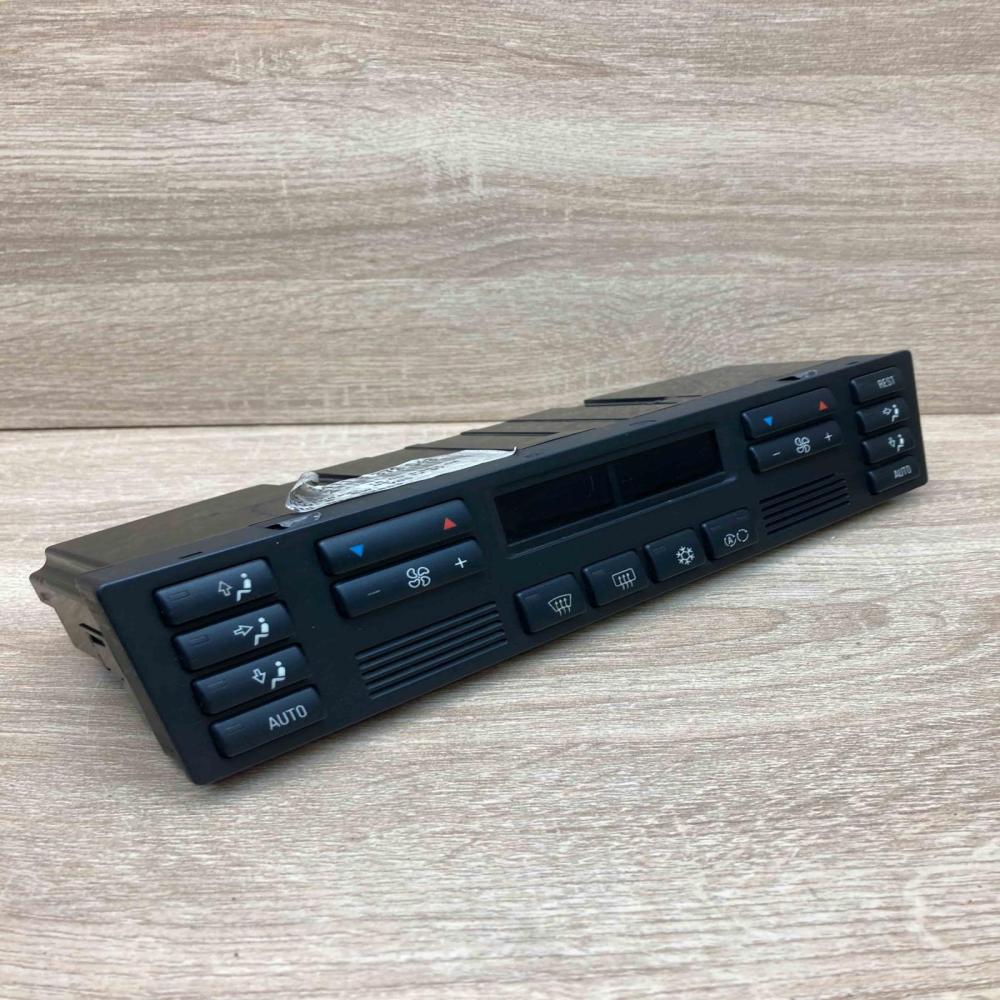 8372043 32383  Climate control unit BMW 7 E38