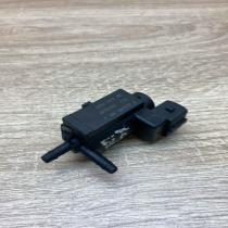 72224010 30611668 06T048 Turbo solenoid valve Volvo S60