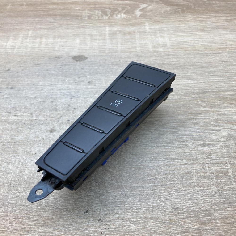3AC927137J   Engine start stop button switch Volkswagen PASSAT B7