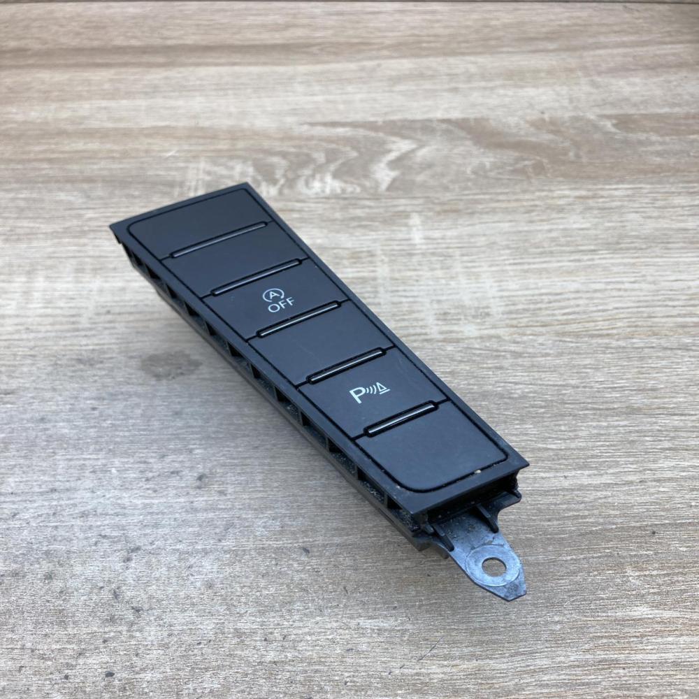3AC927137K   Parking (PDC) sensor switch Volkswagen PASSAT B7