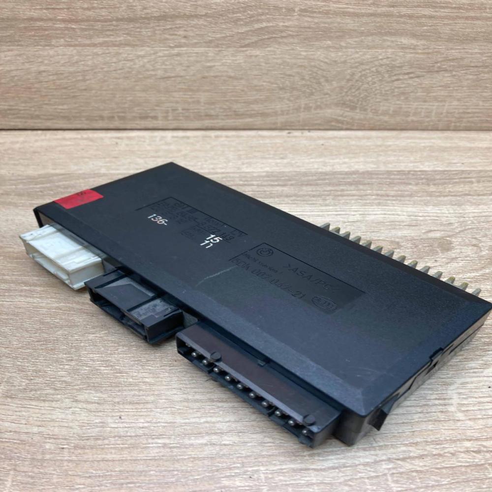 8372143 5DK007047  Comfort/convenience module BMW 5 E39