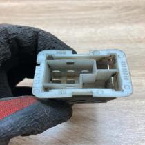 90560862 52475432  Heater blower motor/fan resistor Opel Astra H