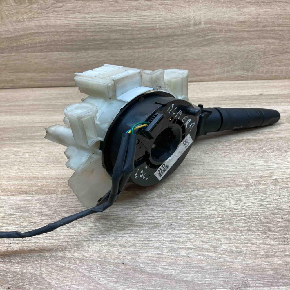 25560 BN860  GH Indicator stalk Nissan X-Trail T30