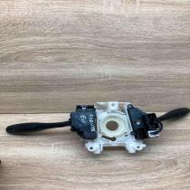 MR 228461   Wiper turn signal indicator stalk/switch Mitsubishi Carisma